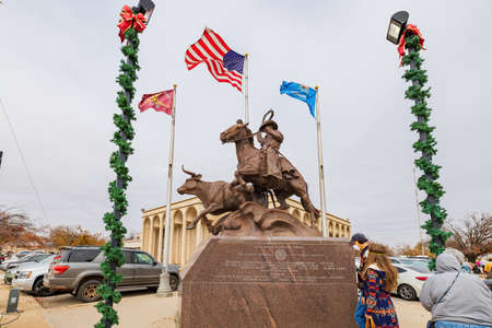 Oklahoma, DEC 4, 2021 - Cowboy sculpture of the Centennial Rodeo Opry in Stockyards Cityのeditorial素材