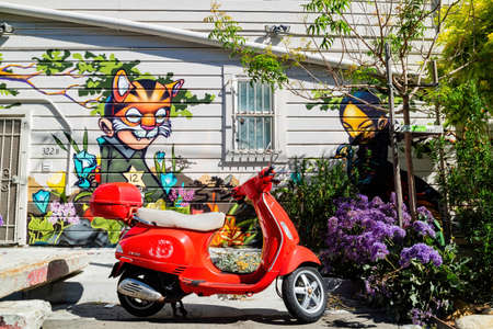 San Francisco, AUG 14 2015 - Wall art Graffiti in the cityのeditorial素材