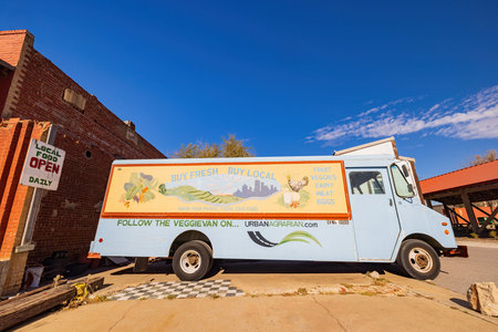 Oklahoma, DEC 5 2021 - Exterior view of the Urban Agrarian grocery storeのeditorial素材