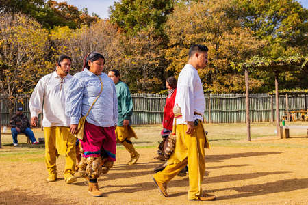 Oklahoma, NOV 13 2021 - People performance traditional dance in Chickasaw Cultural Centerのeditorial素材