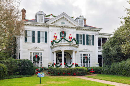 Louisiana, DEC 25 2021 - Christmas decorated building in New Orleansのeditorial素材