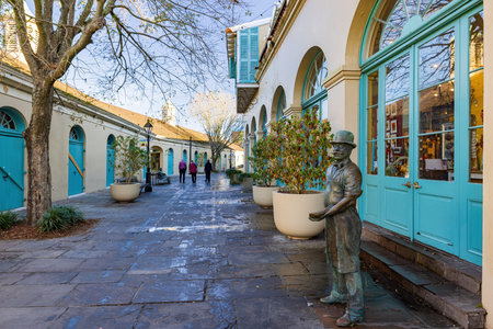 Louisiana, DEC 24 2021 - Daytime view of the beautiful historical building at French Quarterのeditorial素材
