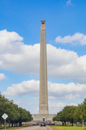 Texas, DEC 26 2021 - Huge tower monument in San Jacinto Battleground State Historic Siteのeditorial素材