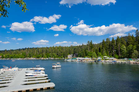 San Bernardino, MAY 31 2016 - Sunny view of the famous Lake arrowheadのeditorial素材