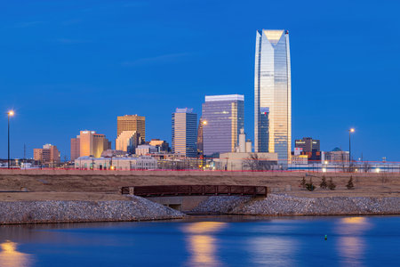 Oklahoma, JAN 9 2022 - Night view of Oklahoma downtown skylineのeditorial素材