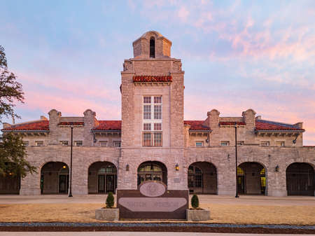 Sunset of the Union Station at Oklahomaのeditorial素材