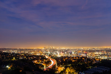 Night high angle view of the Los Angeles cityscape from hollywood bowl at Californiaのeditorial素材