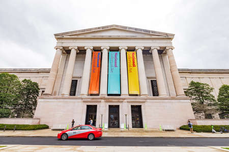 Washington DC, MAR 31 2022 - Exterior view of the National Gallery of Artのeditorial素材