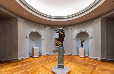 Washington DC, MAR 31 2022 - Interior view of the National Gallery of Artのeditorial素材