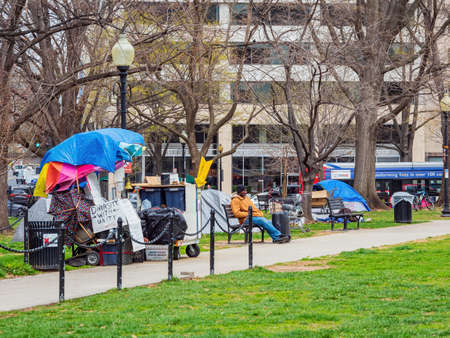 Washington DC, MAR 31 2022 - Many homeless, tent in McPherson Squareのeditorial素材