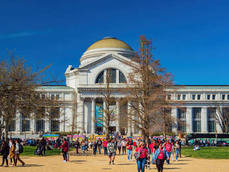 Washington DC, APR 2 2022 - Sunny exterior view of the Smithsonian National Museum of Natural Historyのeditorial素材