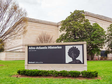 Washington DC, MAR 31 2022 - Exterior view of the National Gallery of Artのeditorial素材