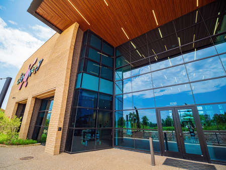 Oklahoma, MAY 28 2022 - Sunny exterior view of the Discovery Labのeditorial素材