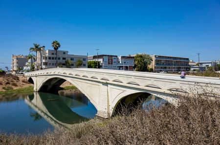 Sunny view of the landscape around the Venice Beach Canals at Los Angeles, Californiaの写真素材