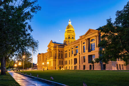Sunset view of the beautiful Wyoming State capitol building at Wyomingの写真素材