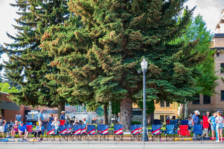 Wyoming, JUL 4 2022 - People waiting for the famous Stampede Paradeのeditorial素材