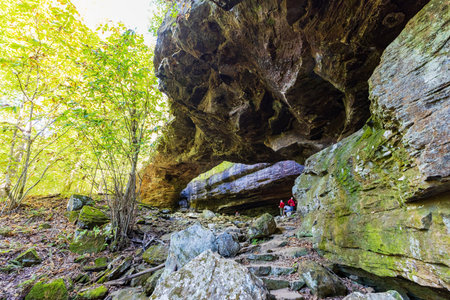 Arkansas, OCT 1 2022 - Hiking in the Alum Cove Trailのeditorial素材