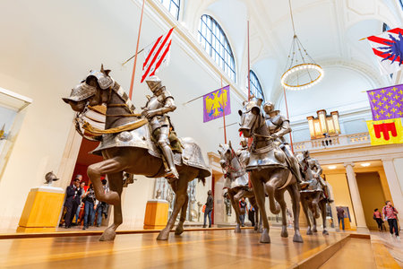 New York, SEP 16 2014 - Interior view of The Metropolitan Museum of Artのeditorial素材