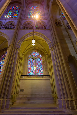 New York, SEP 13 2014 - Interior view of The Cathedral Church of Saint John the Divineのeditorial素材