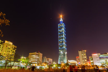 Taiwan, DEC 31 2010 - Night view of the Taipei 101のeditorial素材