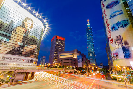 Taiwan, AUG 20 2010 - Night exterior view of the Taipei 101 and cityscapeのeditorial素材