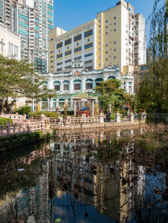 Macau, FEB 12 2013 - Sunny view of the main building of Lou Lim Ioc Gardenのeditorial素材