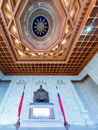 Taipei, DEC 20 2022 - Interior view of the Chiang Kai-shek Memorial Hallのeditorial素材