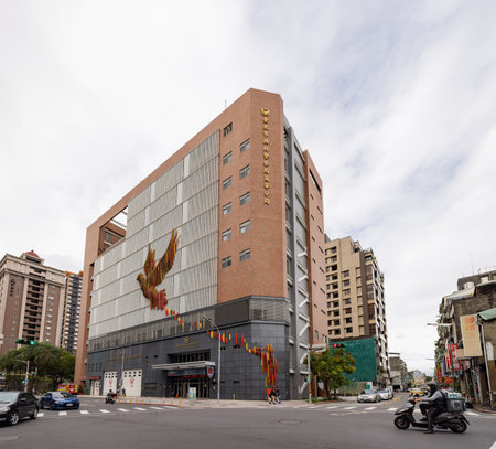Taipei, JAN 1 2023 - Slow motion shot of traffic pass by the Wanhua Taipei City Government Police Bureauのeditorial素材