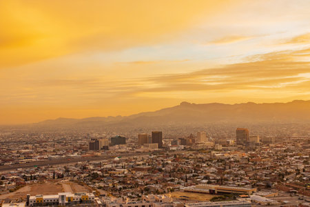 Texas, NOV 25 2022 - High angle view of the beautiful El Paso cityのeditorial素材