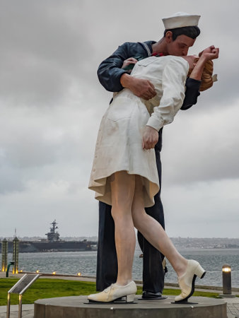 San Diego, FEB 21 2023 - Overcast view of The Kissing Statueのeditorial素材