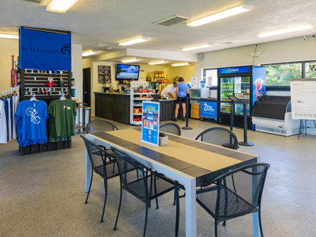 Oklahoma, JUN 18 2023 - Interior view of the Lake Overholser Boathouse and Cafeのeditorial素材