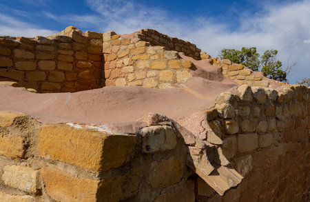 Sunny view of the historical Sun Temple in Mesa Verde National Park at Coloradoの写真素材