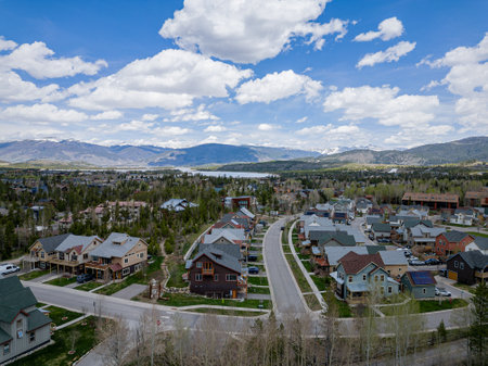 Aerial view of the landscape along Rainbow Lake Trail at Coloradoのeditorial素材