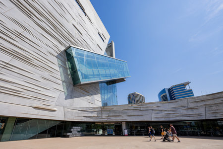 Texas, JUL 3 2023 - Sunny exterior view of the Perot Museum of Nature and Scienceのeditorial素材