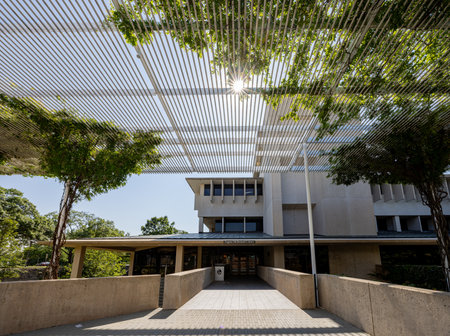 Texas, JUL 3 2023 - Sunny view of the campus of The University of Texas at Dallasのeditorial素材