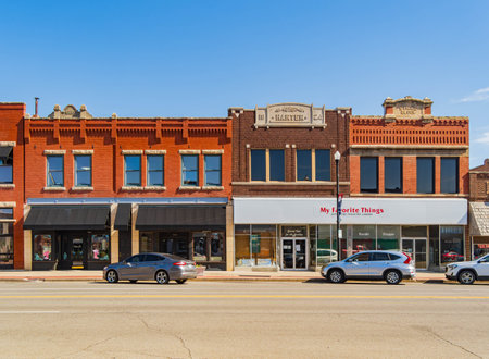 Oklahoma, AUG 19 2023 - Sunny exterior view of the Pona City cityscapeのeditorial素材