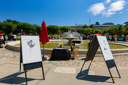 San Francisco, AUG 25 2014 - Sunny view of The Rideout Fountainのeditorial素材