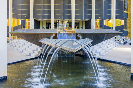 Oklahoma, SEP 25 2023 - Sunny view of the entrance of Elsing Rock Museum of Oral Roberts Universityのeditorial素材