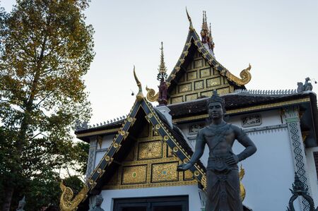 CHIANG MAI THAILAND-10 JANUARY 2020:City pillar shrine Chiang Mai (Sao Inthakhin),Wat Chedi Luang Worawihan temple.のeditorial素材