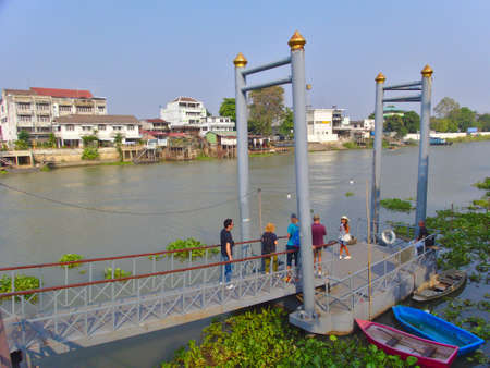 AYUTTHAYA THAILAND-28 February 2019:Travelers are crossing the Chao Phraya River in AYUTTHAYA THAILAND-28 February 2019.のeditorial素材