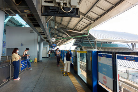 BANGKOK THAILAND-0à¸¸8 November 2022:Bang Pho à¸ºBTS Station.on BANGKOK THAILAND-0à¸¸8 November 2023のeditorial素材