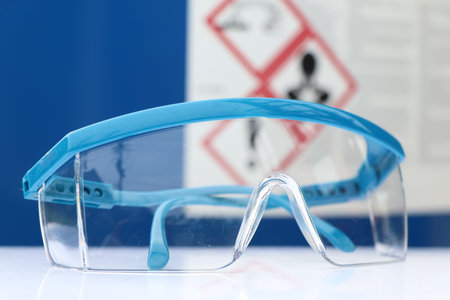 Glasses can prevent chemicals in the laboratory or at work from getting into the eyes