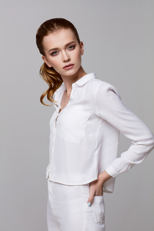 Beautiful natural female model posingの写真素材