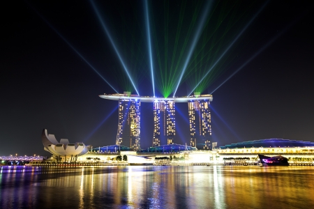 SINGAPORE  - APRIL 25  Wonder Full light show at Marina Bay Sands April 25, 2012, Singapore  Southeast Asia s largest light and water show のeditorial素材