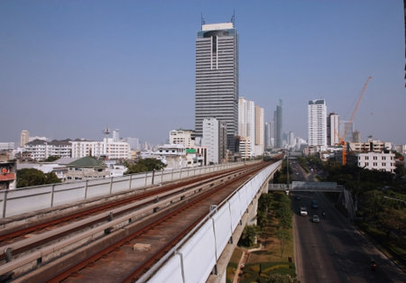 sky train track