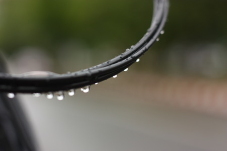 drop on black wire marco viewの写真素材