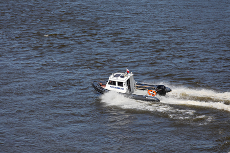 River police patrol on the Vistula in Warsaw.のeditorial素材