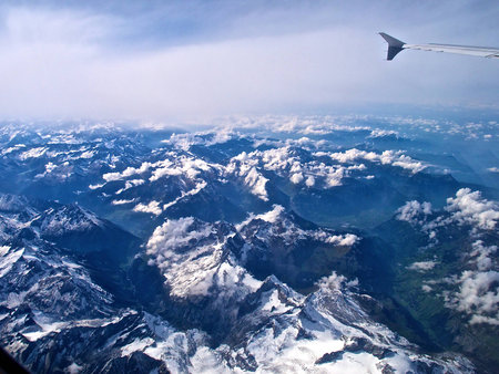 Blick aus dem Flugzeug-Fenster III   View from the airplane window IIIの写真素材