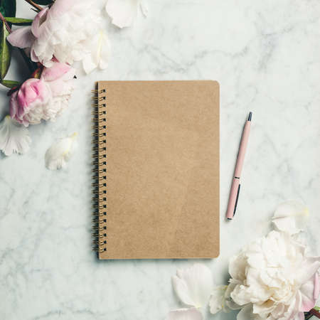 Cotton bag, bamboo cutlery, glass jar, bamboo toothbrushes, hairbrush and straws on color background, flat lay.の写真素材