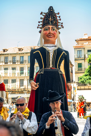 Segovia, Spain - June 29, 2014: Giants and big heads (Gigantes y Cabezudos) in Segovia Festival on June 29, 2014 in Segovia, Spainのeditorial素材